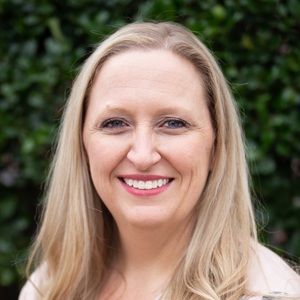 Meet your Posher, Stacy